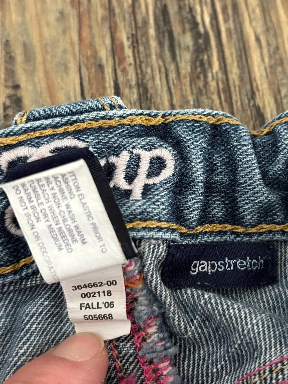 Y2K Baby Gap Denim Stretch Jeans 3T Blue Pink Stitch “Gap 1969” Embroidered ‘06